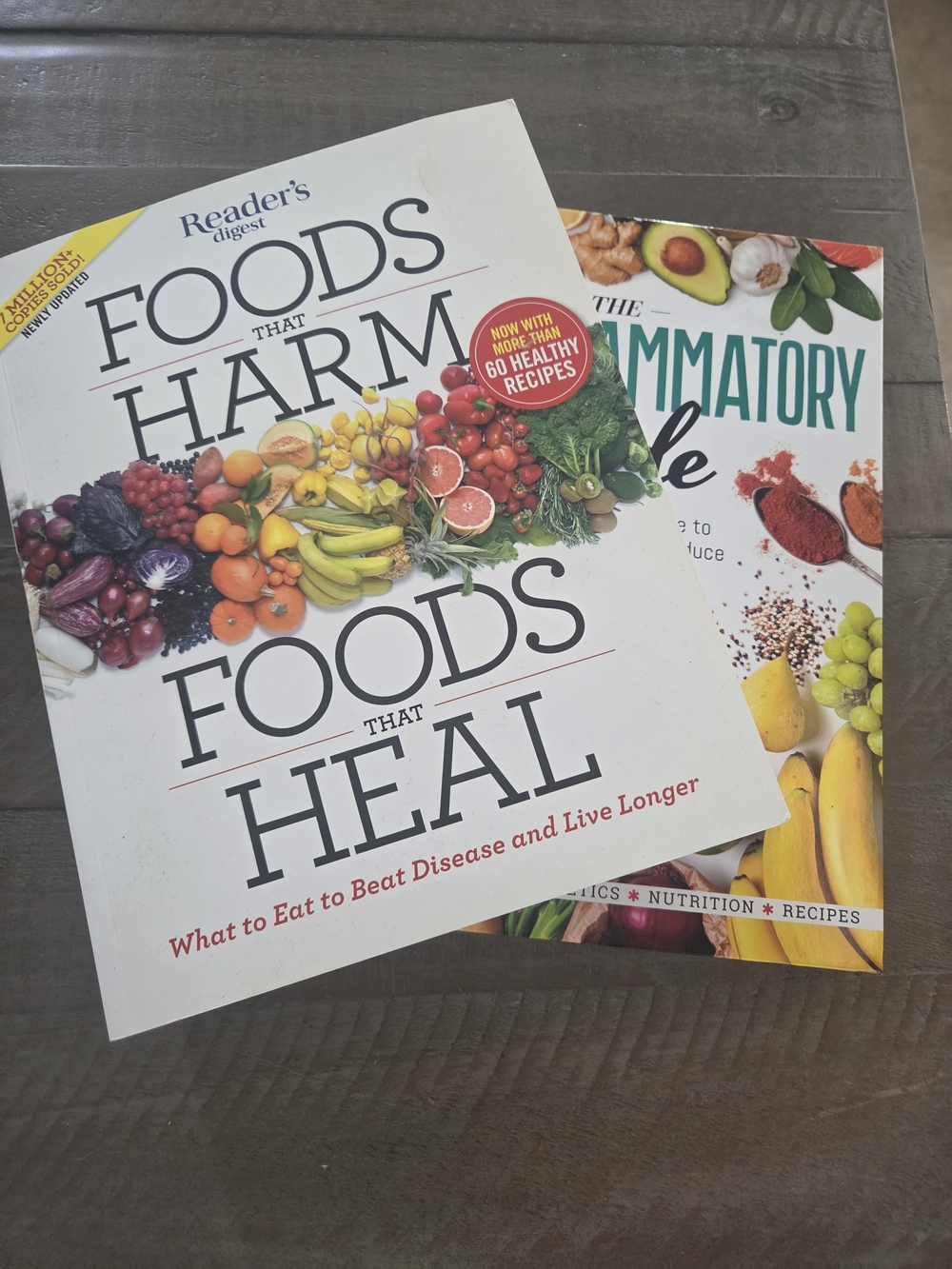 BRAND NEW Wellness Book Bundle: Foods That Heal + Anti-Inflammatory Guide